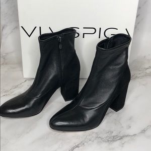 Via spina booties